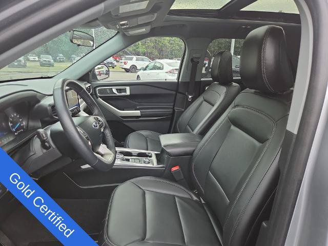 Certified 2022 Ford Explorer XLT w/ Equipment Group 202A AWD/4WD image 36
