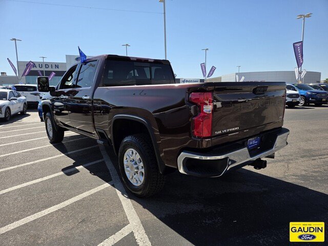Used 2024 Chevrolet Silverado 2500 LTZ w/ LTZ Plus Package AWD/4WD image 5