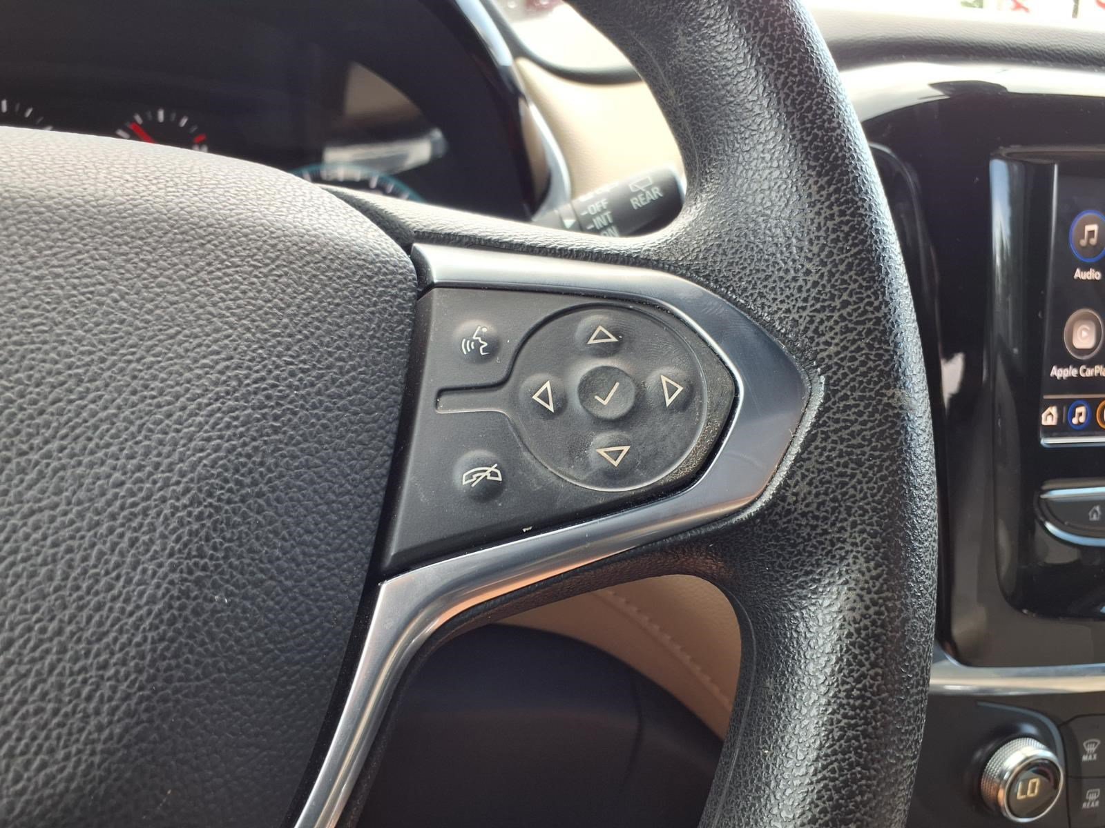Used 2023 Chevrolet Traverse LS FWD image 26