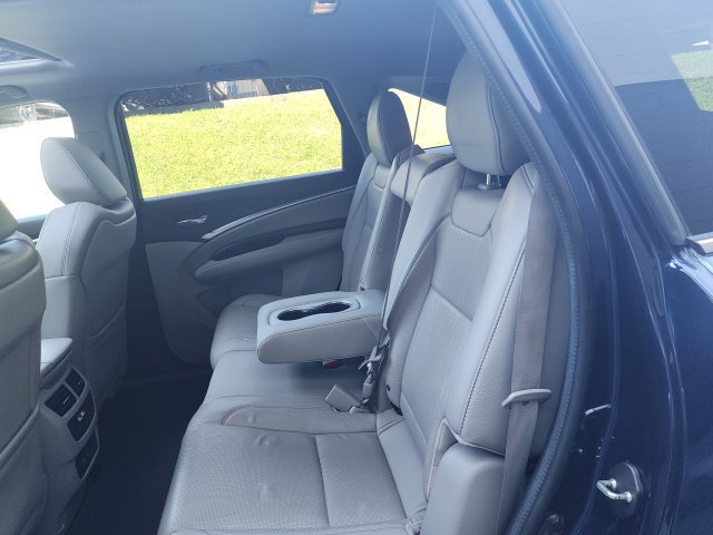 Used 2020 Acura MDX w/ Technology Package FWD image 16