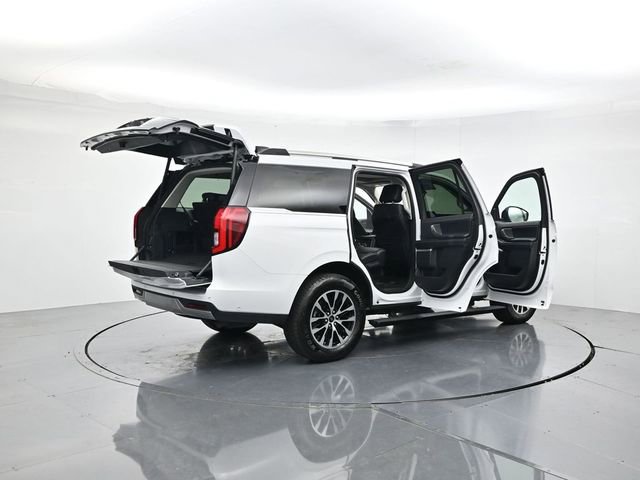 Certified 2025 Ford Expedition Platinum AWD/4WD image 52