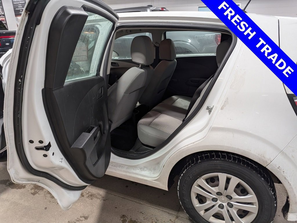 Used 2019 Chevrolet Sonic LT image 15