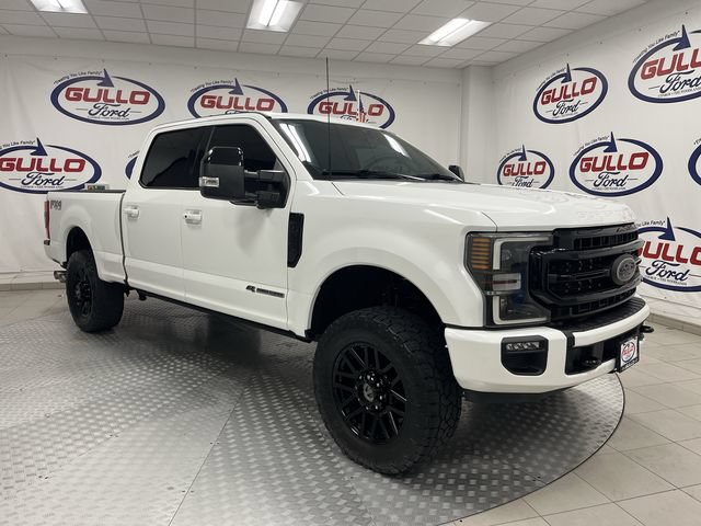 Certified 2022 Ford F250 Lariat w/ Black Appearance Package AWD/4WD image 1