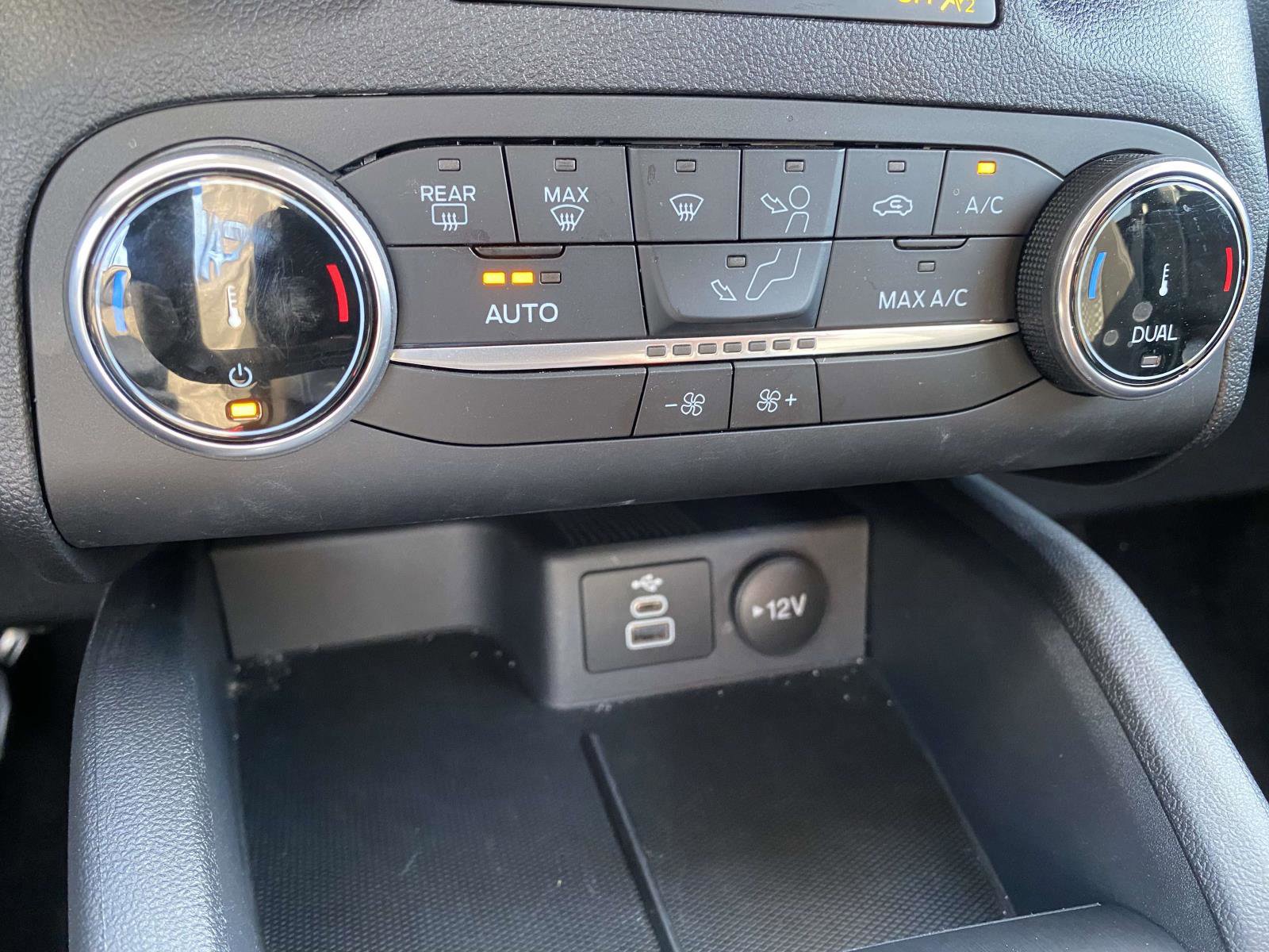 Certified 2025 Ford Escape Active FWD image 26