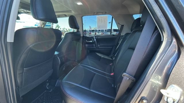 Used 2021 Toyota 4Runner TRD Off-Road Premium w/ Moonroof Package AWD/4WD image 15