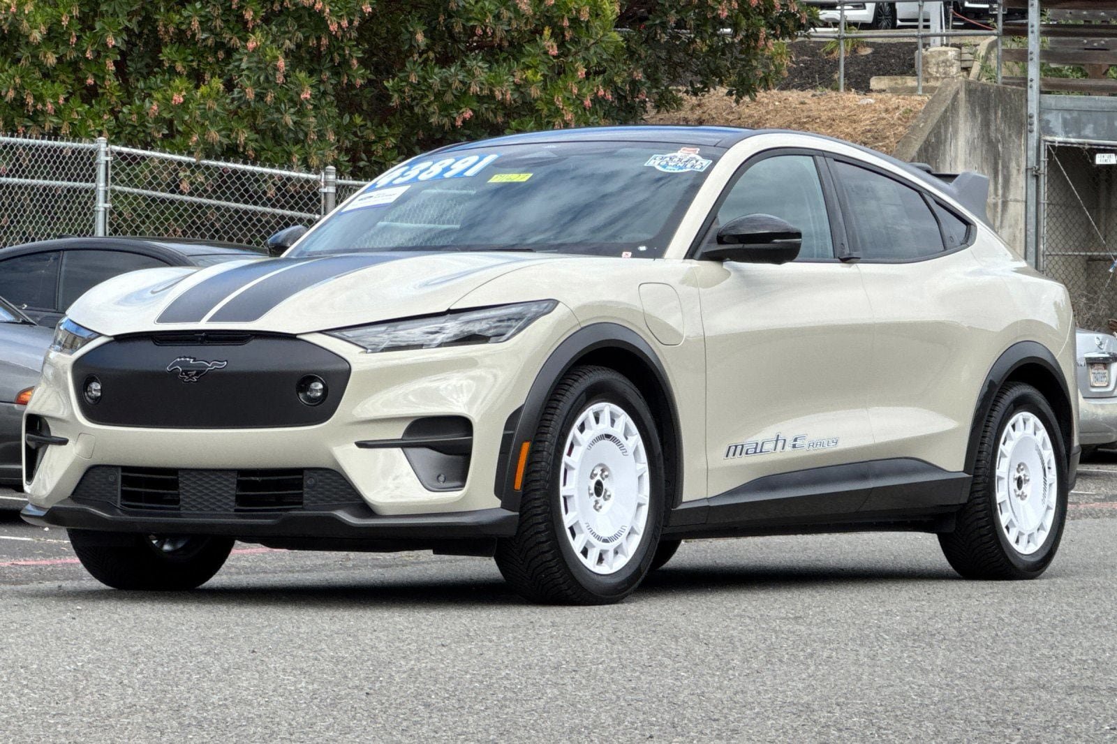 Certified 2025 Ford Mustang Mach-E GT AWD/4WD image 11
