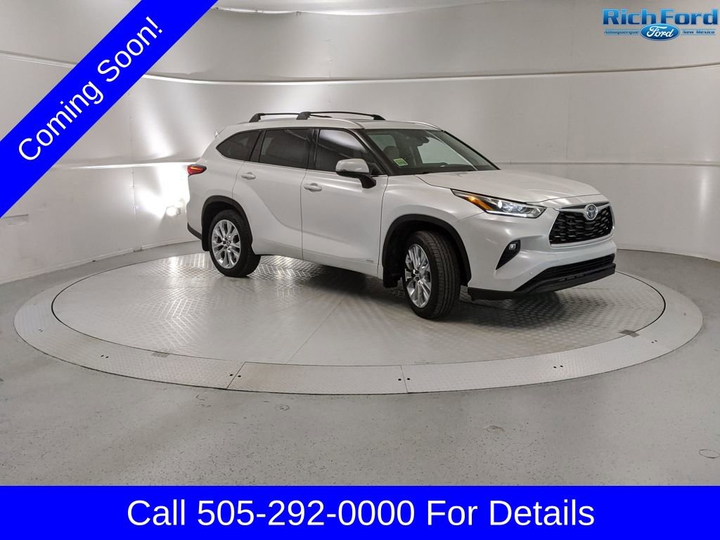 Used 2023 Toyota Highlander Limited