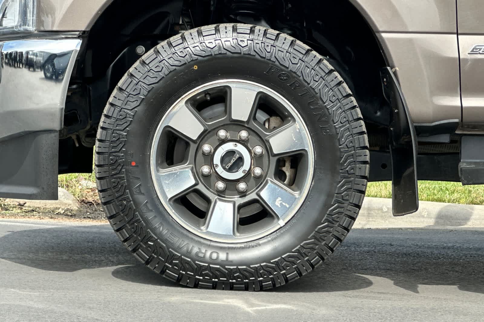 Certified 2022 Ford F350 XLT w/ XLT Premium Package AWD/4WD image 24