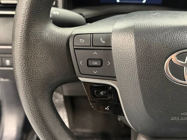 Used 2025 Toyota Camry LE FWD image 16