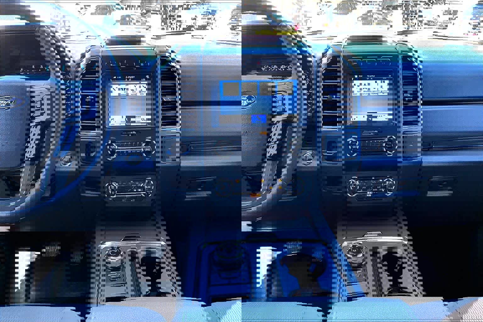 Certified 2019 Ford Expedition XLT w/ Cargo Package image 11