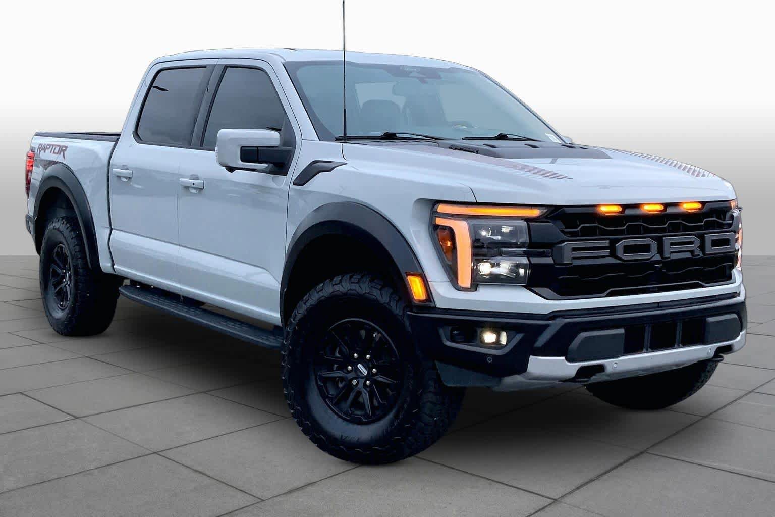 Certified 2024 Ford F150 Raptor AWD/4WD image 3