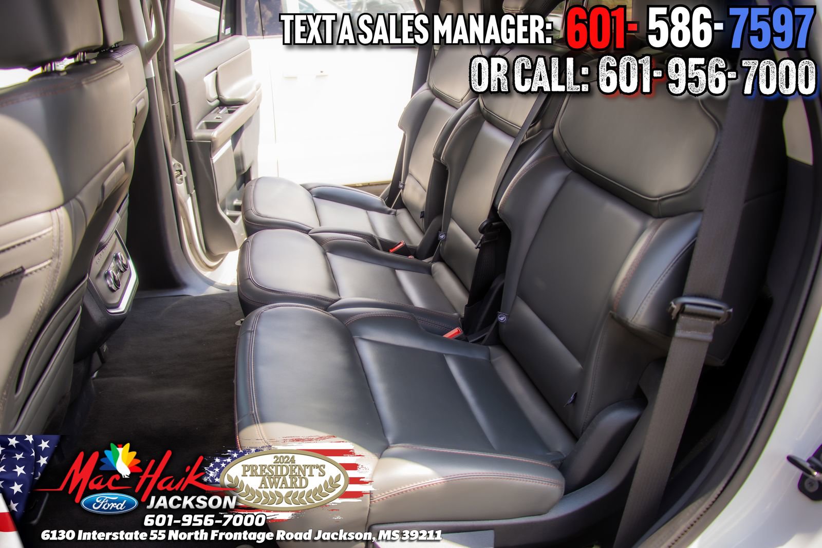 Certified 2025 Ford Expedition Active AWD/4WD image 11
