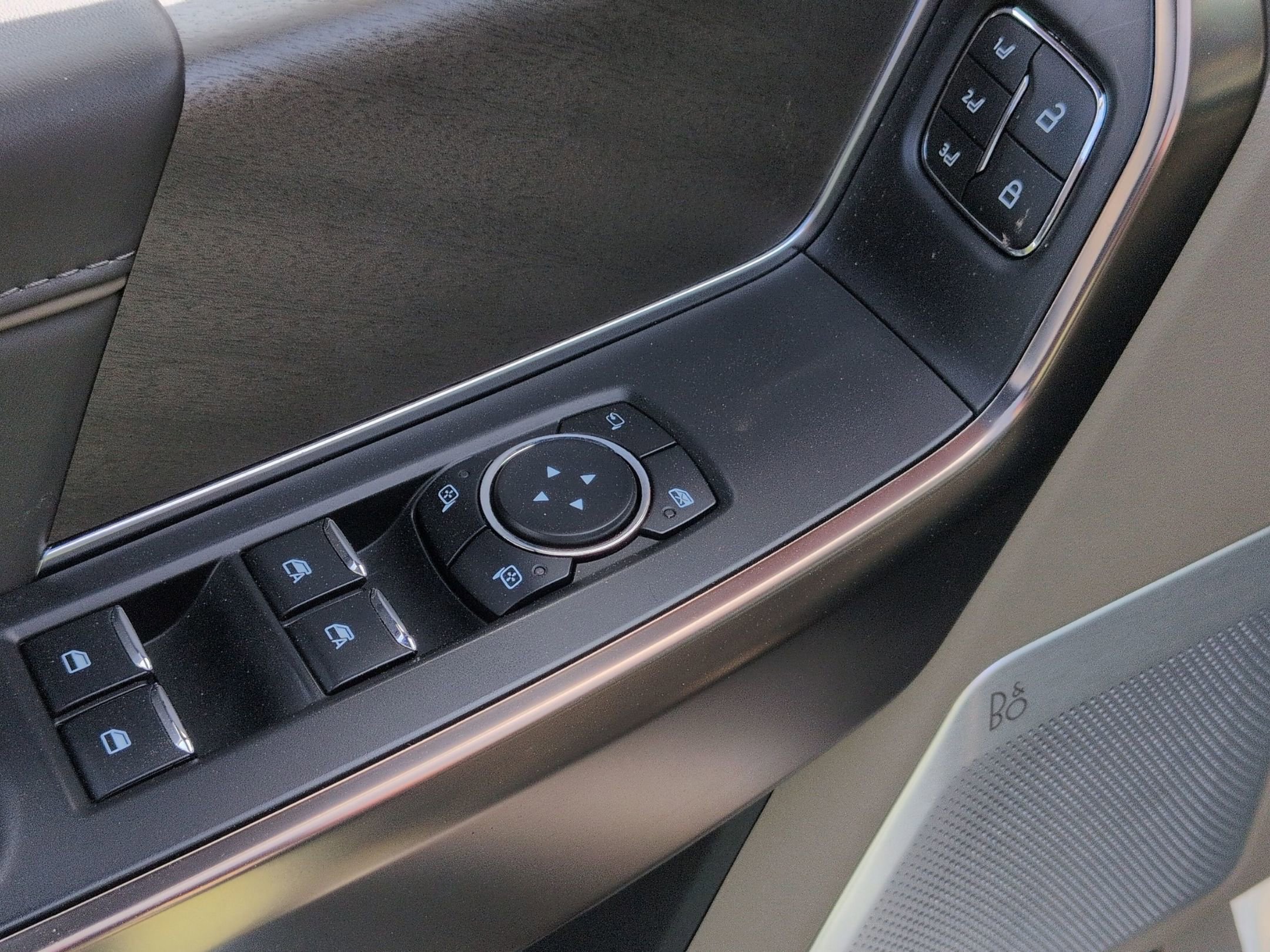 Certified 2024 Ford F150 Platinum w/ Equipment Group 703A Plus image 14