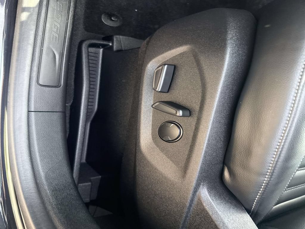 Certified 2023 Ford Edge SEL w/ Convenience Package AWD/4WD image 20