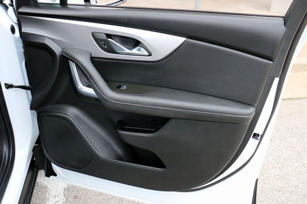 Used 2025 Chevrolet Blazer LT image 33
