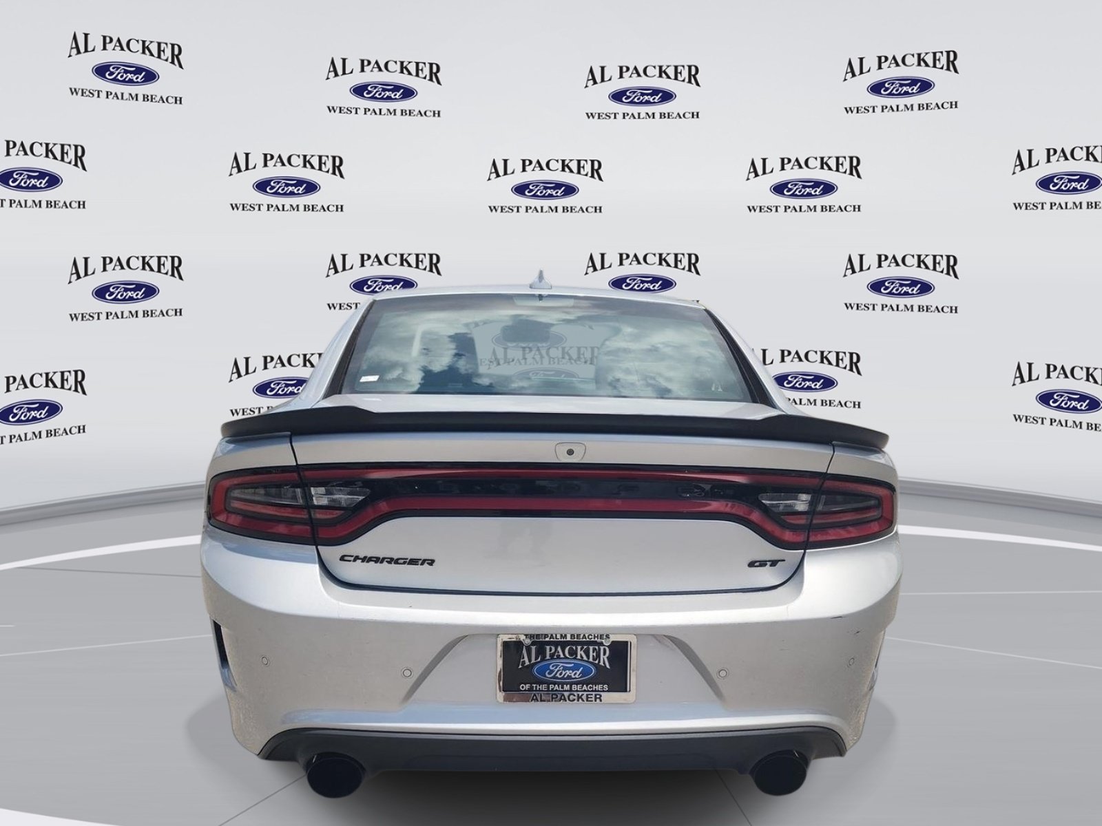 Used 2020 Dodge Charger GT w/ Blacktop Package RWD image 5
