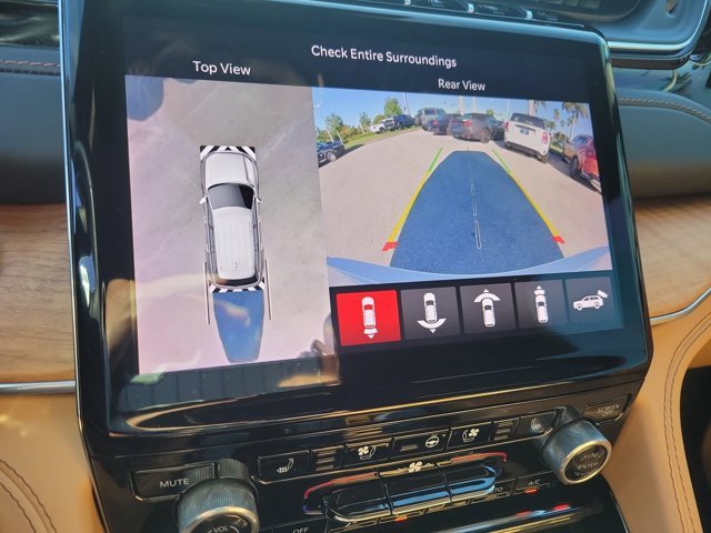 Used 2022 Jeep Grand Cherokee Summit image 32