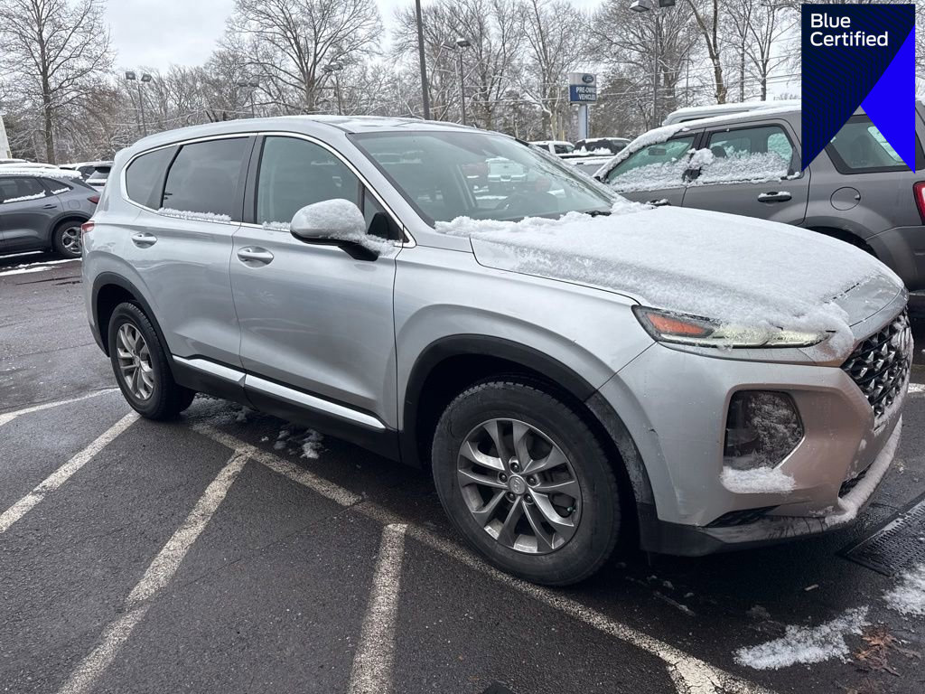 Used 2020 Hyundai Santa Fe SE image 1