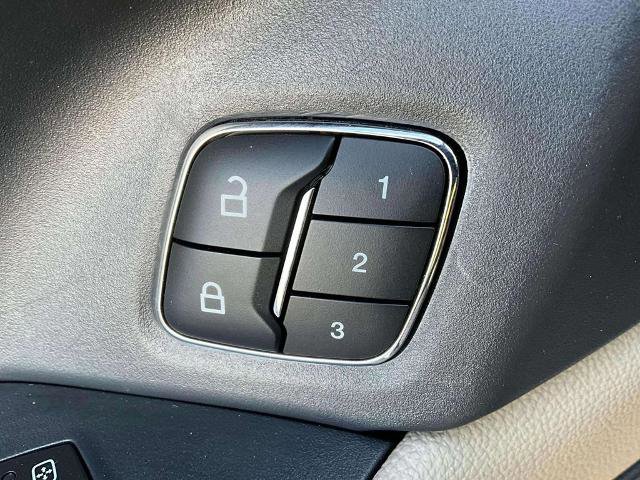 Certified 2023 Ford Expedition Max Limited image 21