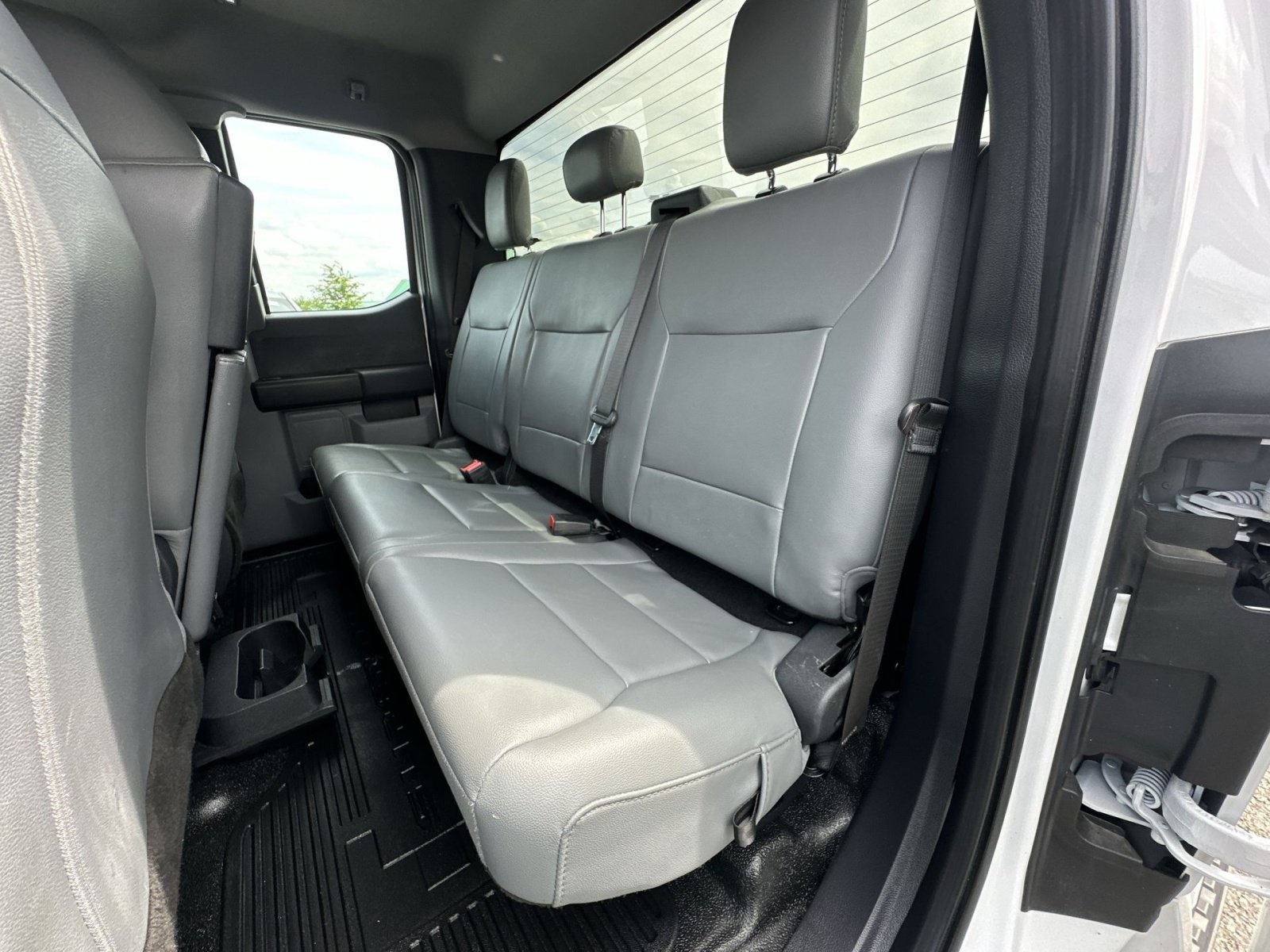 Certified 2023 Ford F350 XL w/ Snow Plow Prep Package AWD/4WD image 31