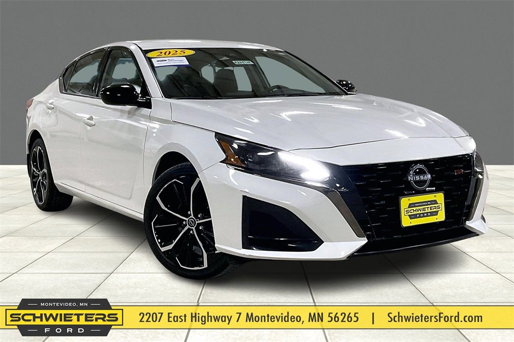 Used 2025 Nissan Altima 2.5 SR