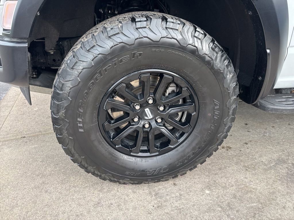 Certified 2024 Ford F150 Raptor AWD/4WD image 40