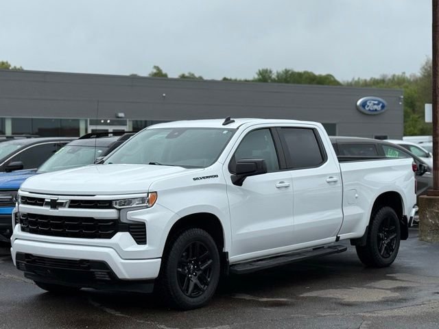 Used 2024 Chevrolet Silverado 1500 RST w/ Protection Package AWD/4WD image 32