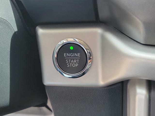 Certified 2024 Ford Expedition XLT RWD image 28