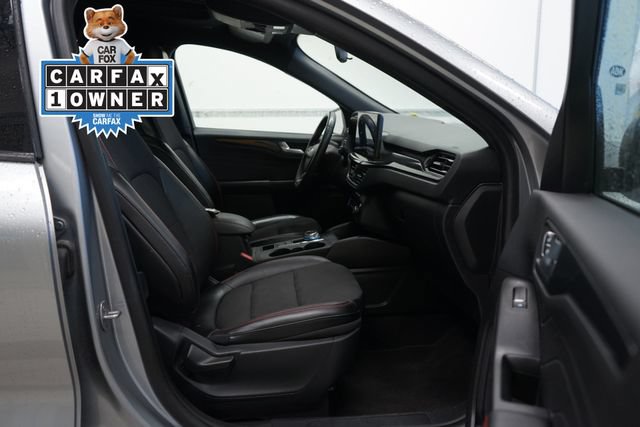 Certified 2024 Ford Escape ST-Line w/ Tech Pack #1 AWD/4WD image 33