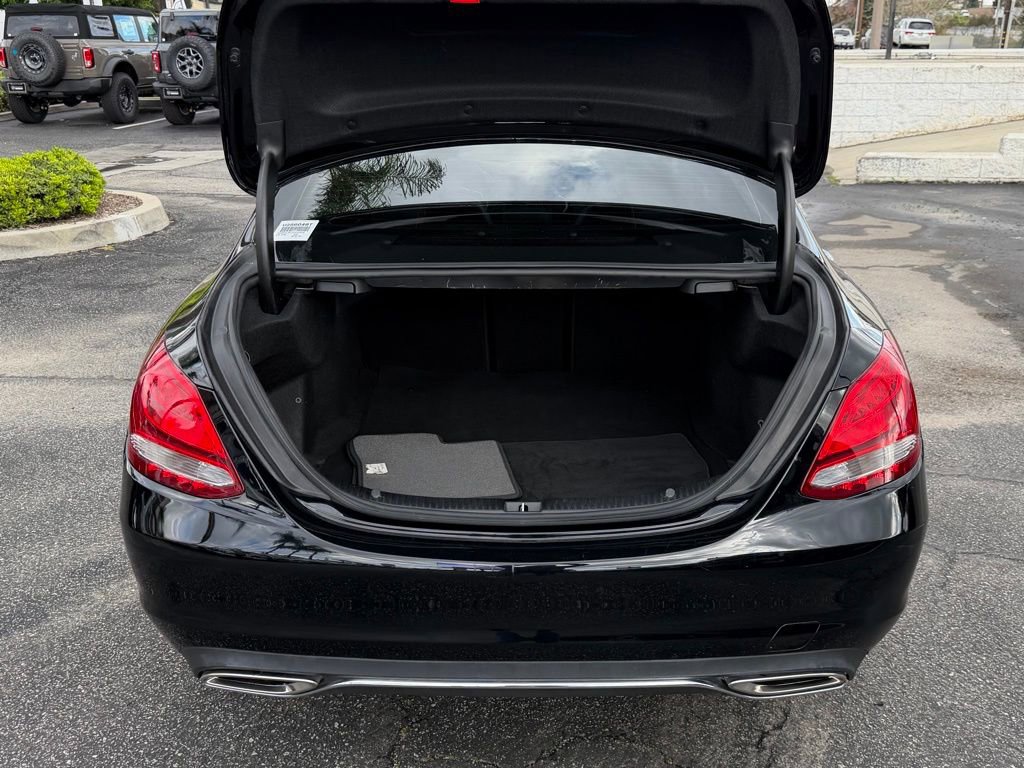 Used 2018 Mercedes-Benz C 300 Sedan image 10