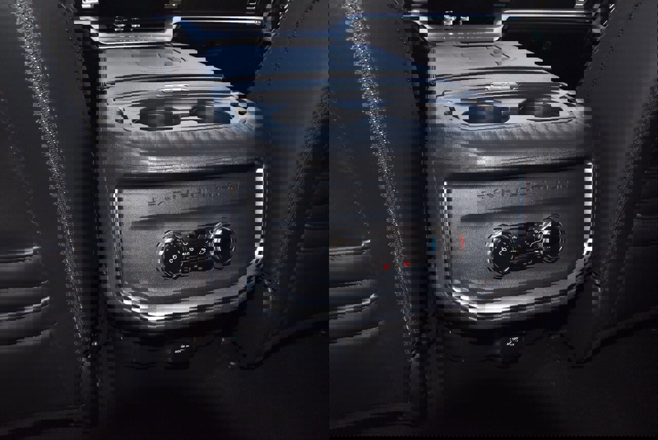 Certified 2025 Ford Expedition Platinum image 20