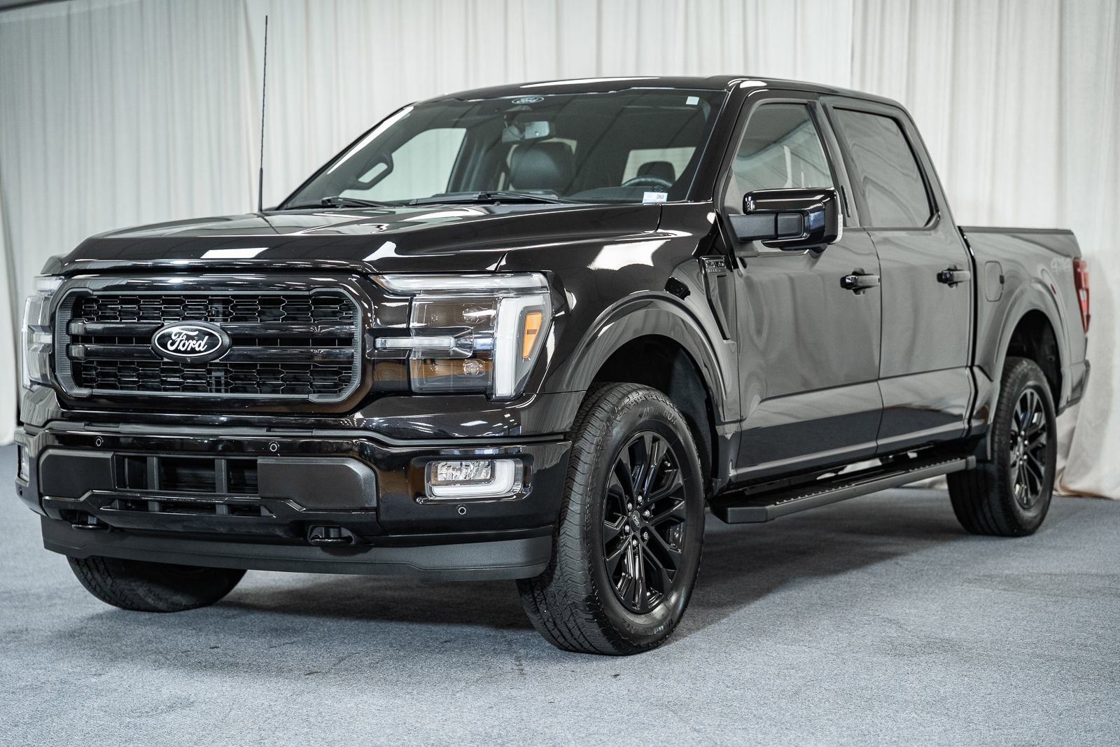 Certified 2024 Ford F150 Lariat AWD/4WD image 3