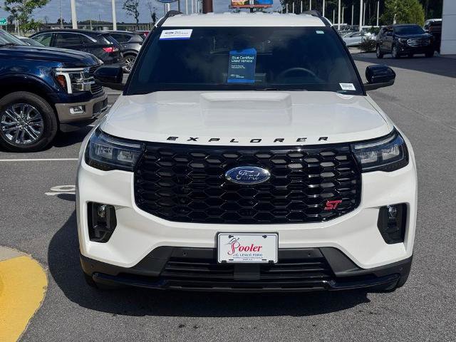 Certified 2025 Ford Explorer ST RWD image 2