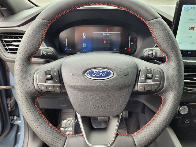 Certified 2025 Ford Escape ST-Line Select w/ Tech Pack #1 AWD/4WD image 30