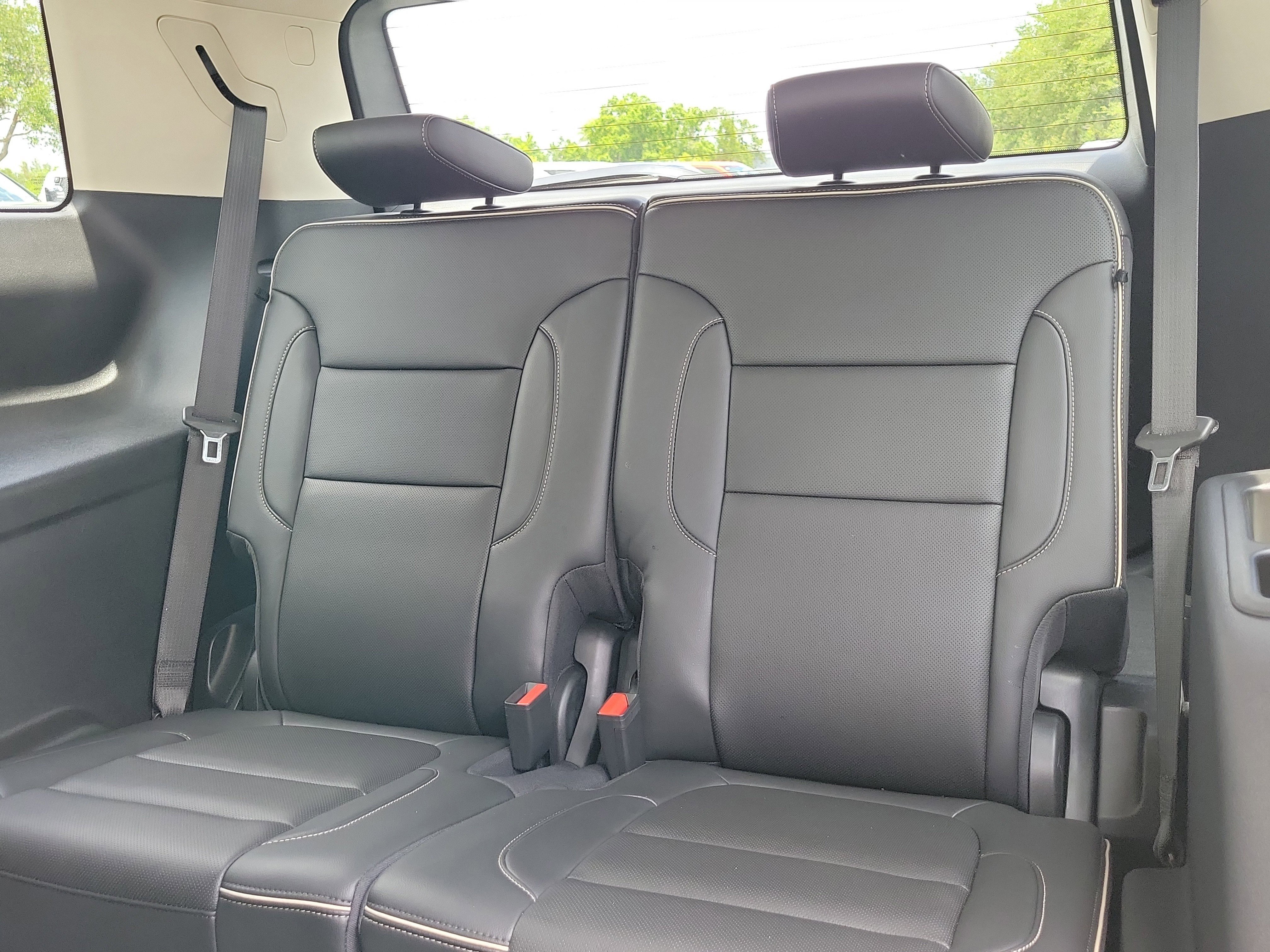 Used 2023 GMC Acadia Denali AWD/4WD image 13