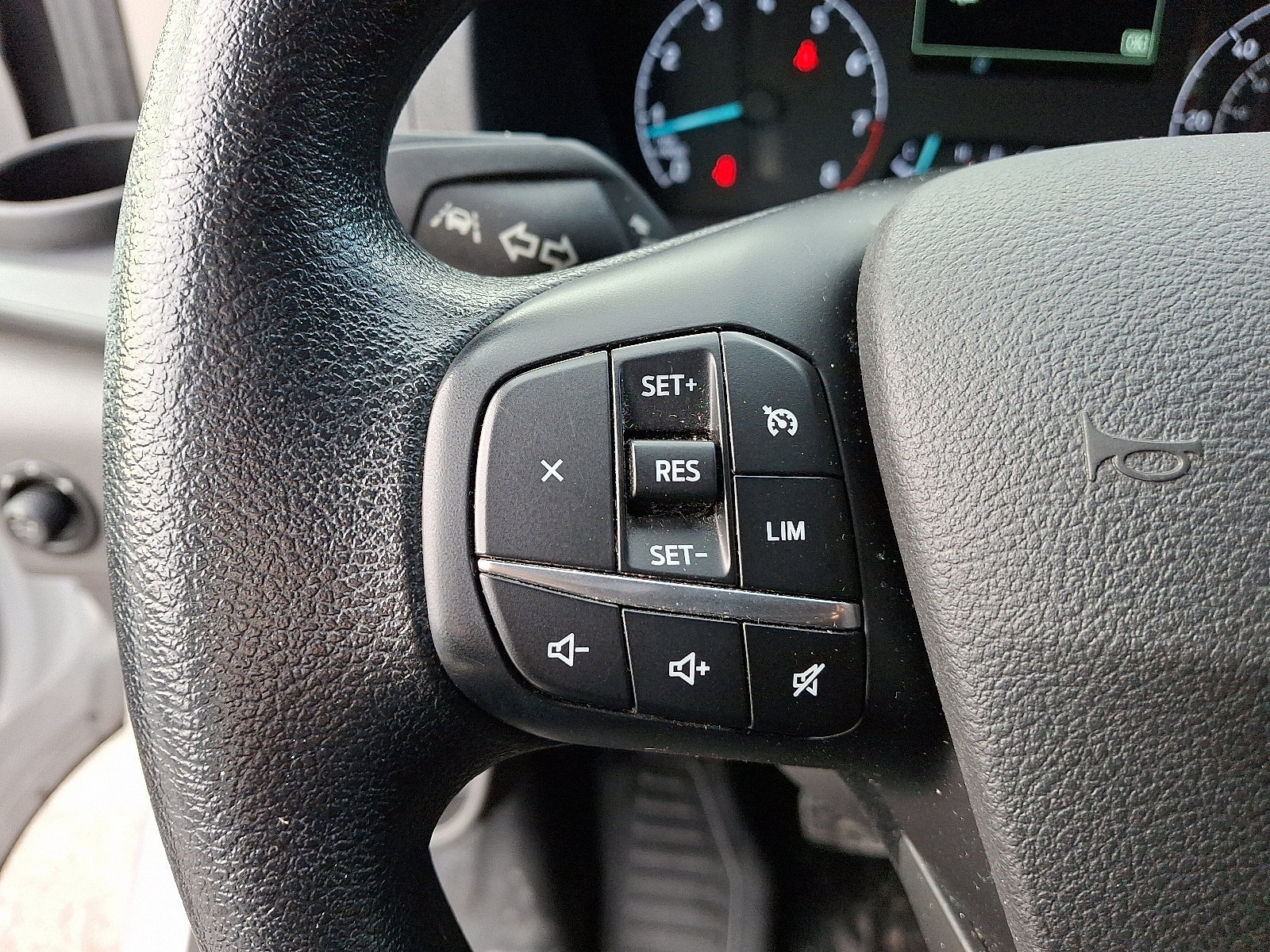 Certified 2024 Ford Transit 250 w/ Exterior Upgrade Package image 21