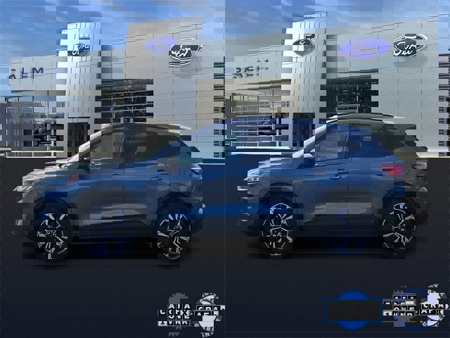 Certified 2022 Ford Escape SEL w/ SEL Stealth AWD Package image 5