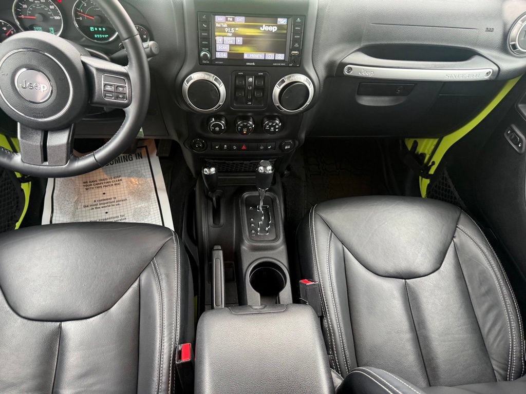 Used 2017 Jeep Wrangler Unlimited Sahara w/ Dual Top Group AWD/4WD image 45
