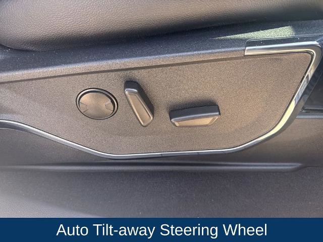 Certified 2024 Ford F250 Lariat w/ Sport Appearance Package image 36