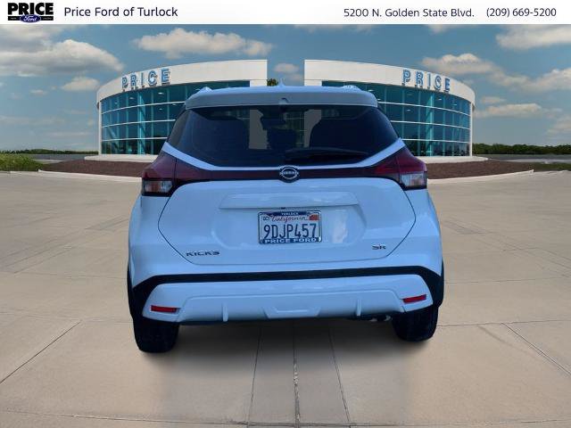 Used 2023 Nissan Kicks SR w/ SR Premium Package FWD image 6