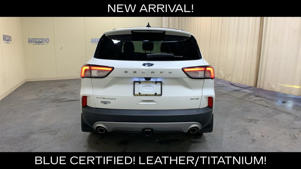 Certified 2022 Ford Escape Titanium w/ Titanium Elite Package AWD/4WD image 4