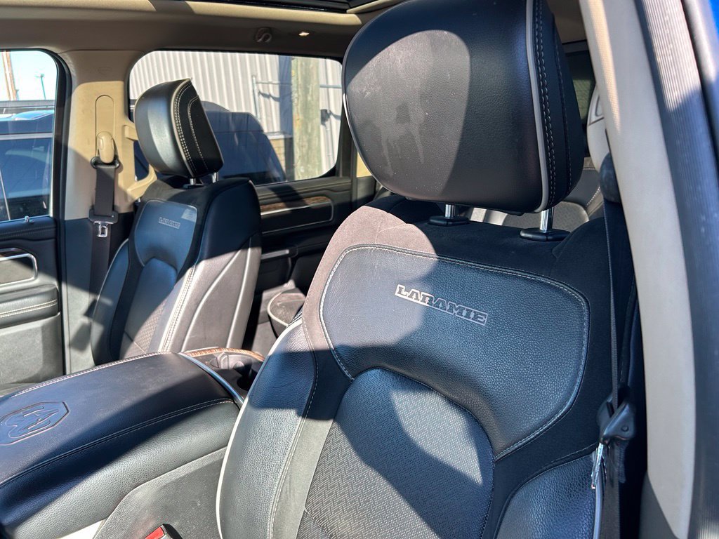 Used 2019 RAM 1500 Laramie AWD/4WD image 11