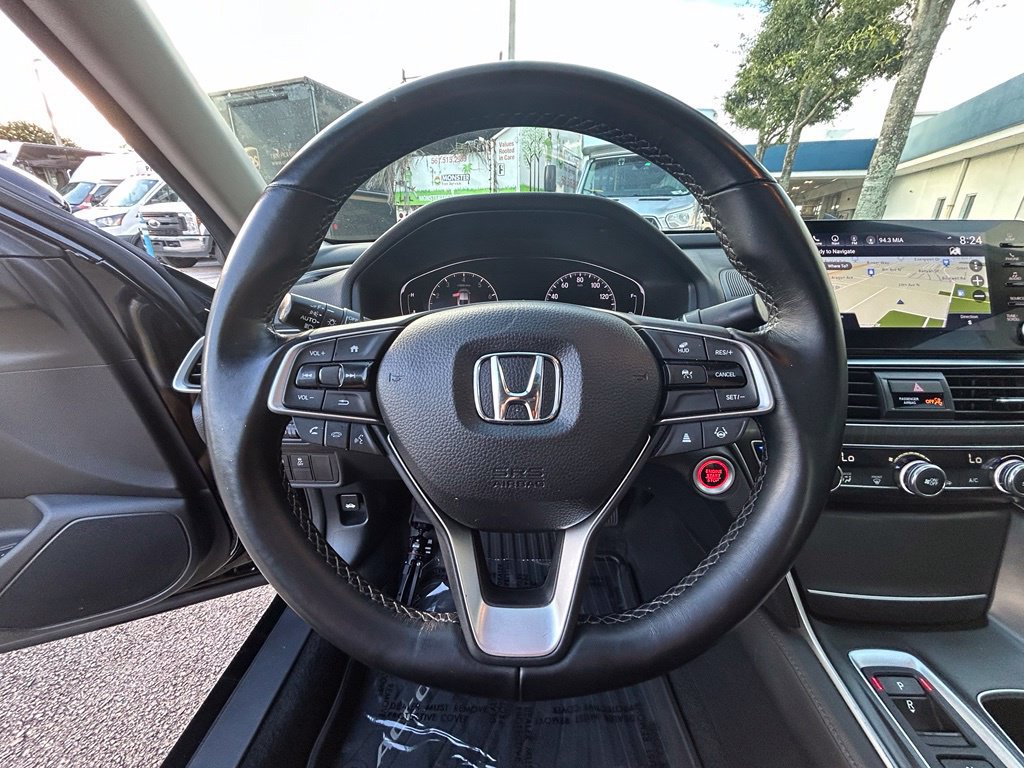 Used 2021 Honda Accord Touring image 16