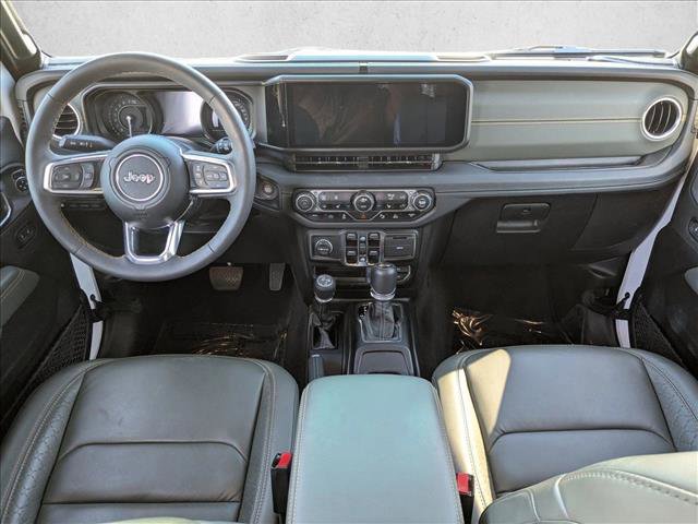 Used 2024 Jeep Wrangler High Altitude image 15