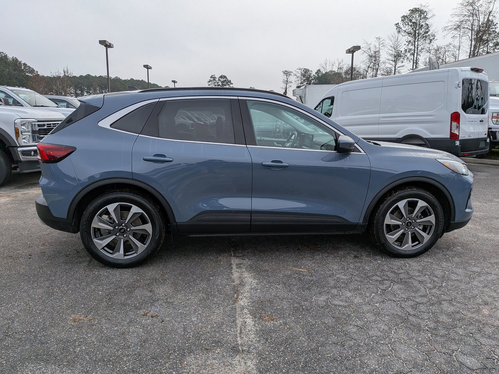 Certified 2025 Ford Escape Platinum image 6