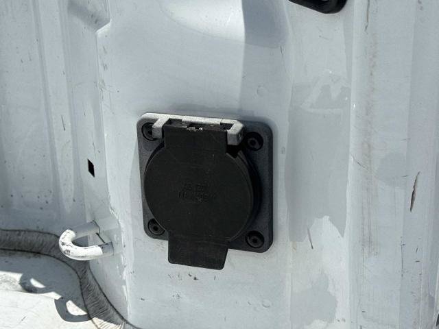 Used 2025 GMC Sierra 1500 SLT AWD/4WD image 13