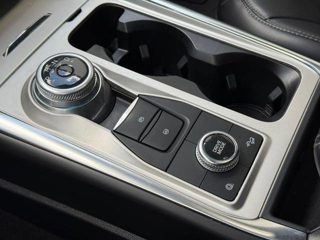 Certified 2022 Ford Explorer XLT w/ Equipment Group 202A AWD/4WD image 22