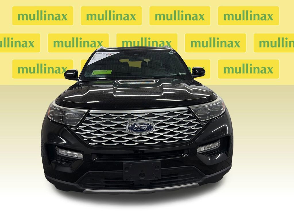 Certified 2020 Ford Explorer Platinum w/ Premium Technology Package AWD/4WD image 16