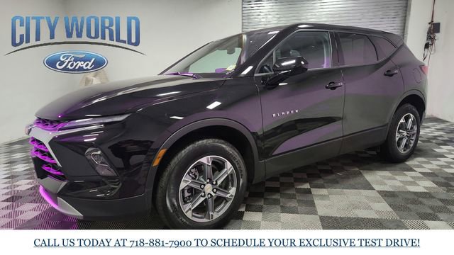 Used 2025 Chevrolet Blazer LT image 8