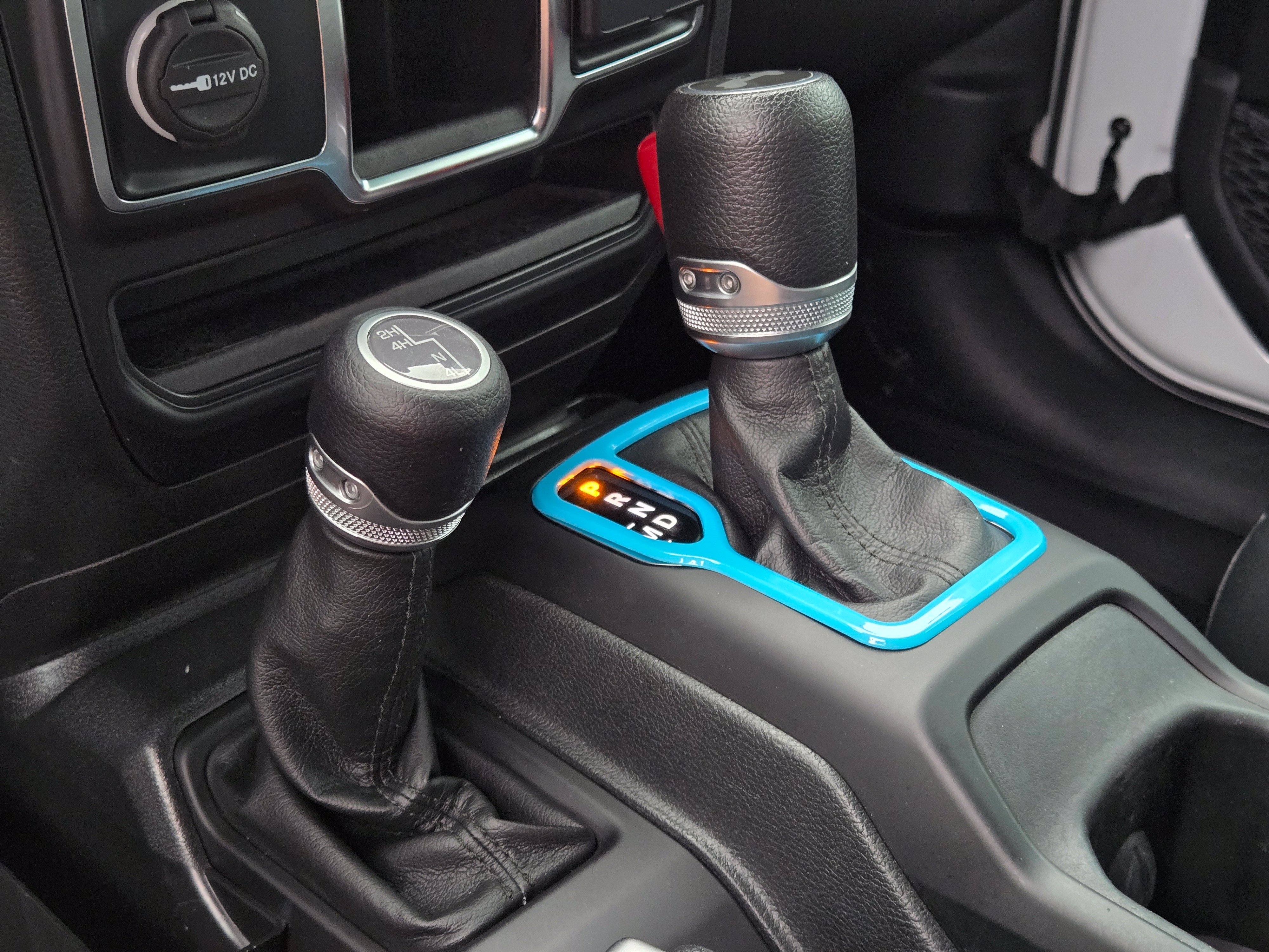 Used 2022 Jeep Wrangler Unlimited Sport AWD/4WD image 33